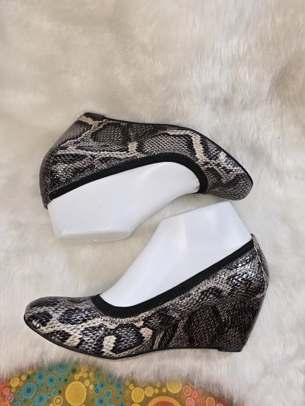 BCBGeneration Nalisa Women’s Snake-Print Wedge Pumps - Black/Gray